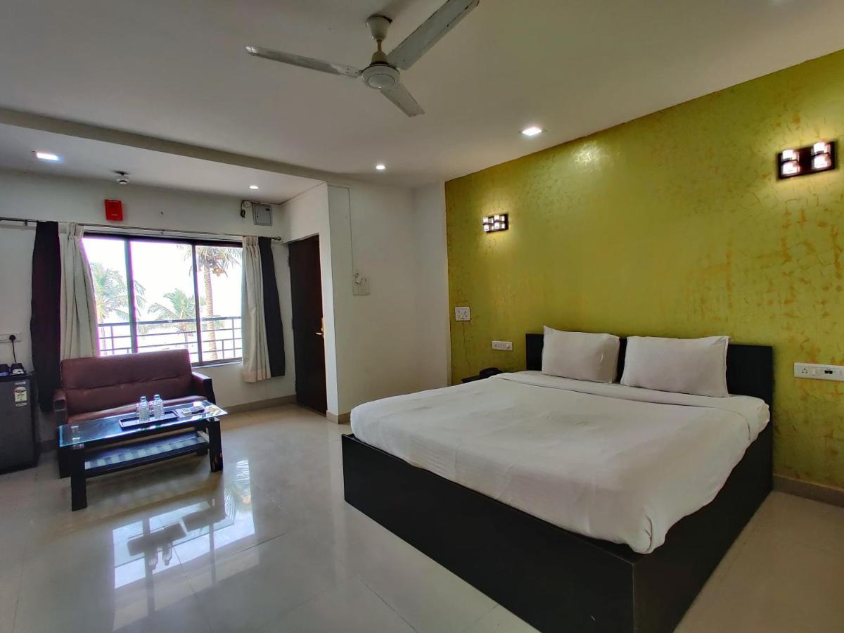 Golden Chariot Hotel 达曼 外观 照片